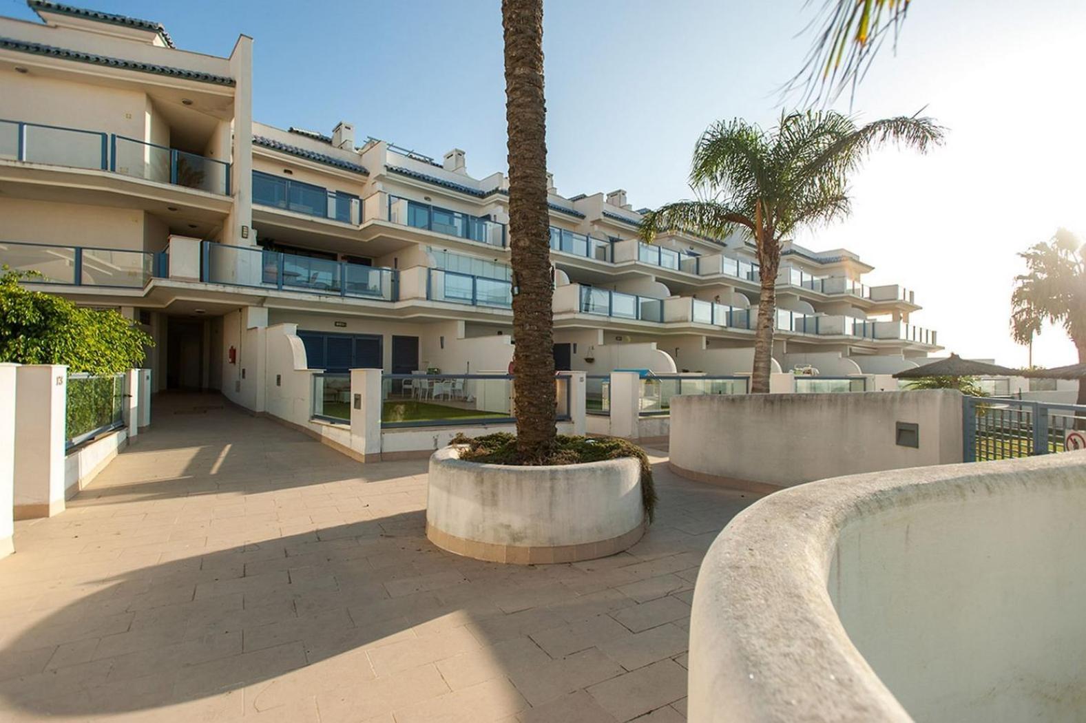Livingtarifa Apartamento Las Olas Exterior photo
